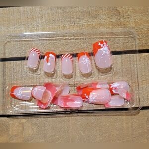 Boutique Christmas Press On Nails
